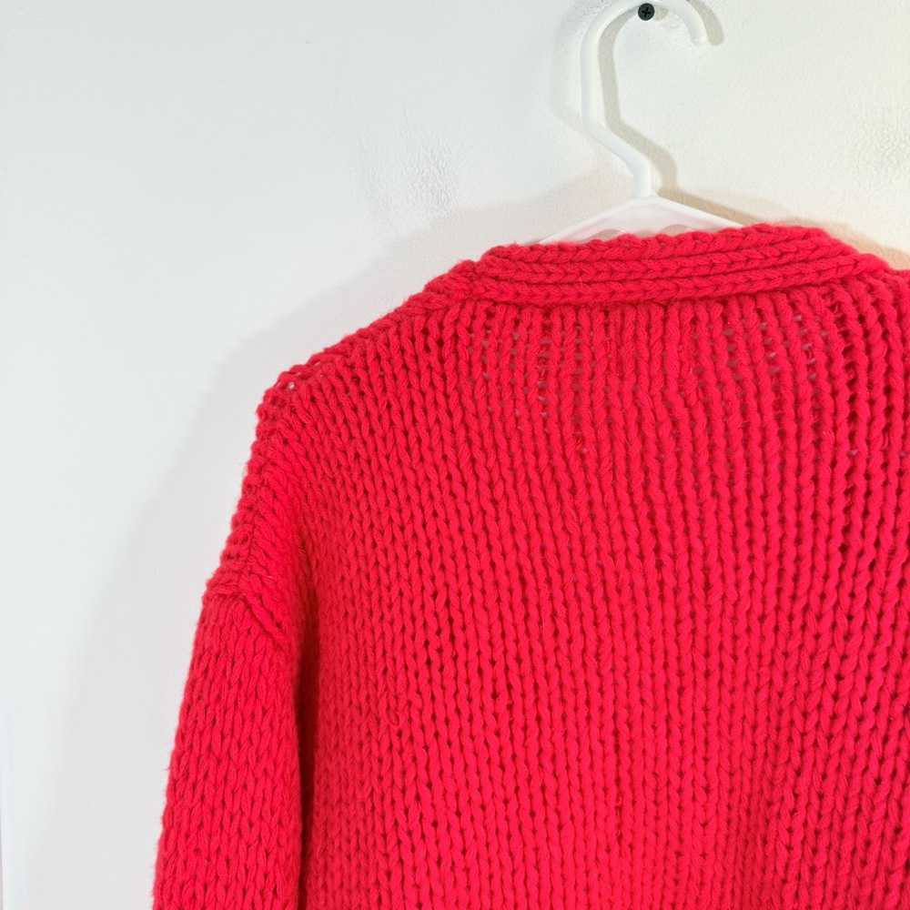 Anthropologie Luna Ivy Red White 3D Flowers Chunky Knit Sweater Cardigan Small - Picture 8 of 9